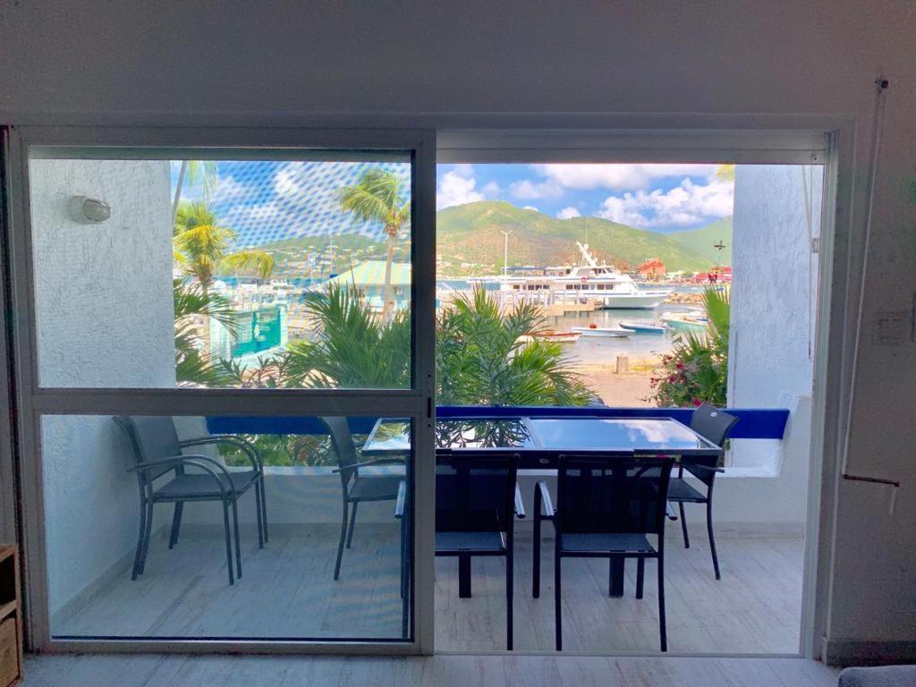 Appartement Neuf En Plein Coeur De Philipsburg Philipsburg  Eksteriør billede